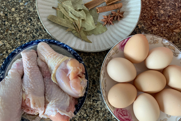 Cách làm đùi gà kho trứng
