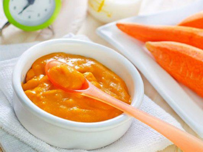 Cháo cà rốt nghiền và súp sữa khoai tây cho bé 7 tháng ăn dặm kiểu Nhật